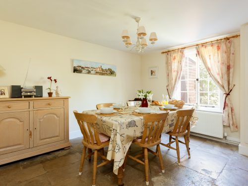 1 Westport Cottage Ph17 Web