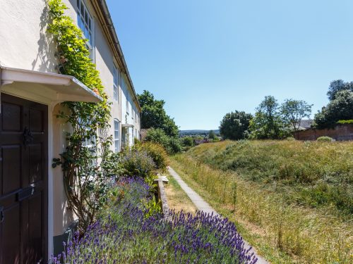 1 Westport Cottage Ph7 Web