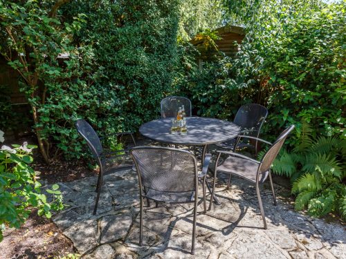 1 Westport Cottage Ph11 Web