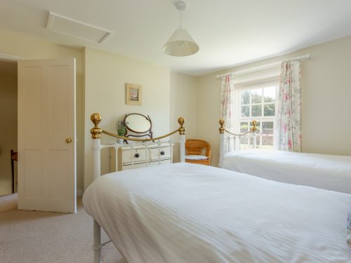 1 Westport Cottage Ph26 Web