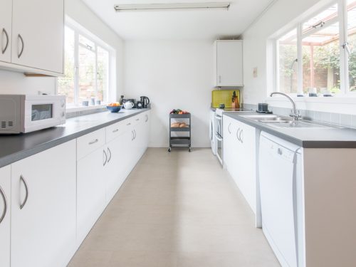 Little Westport Holiday Home With Modern Kitchen