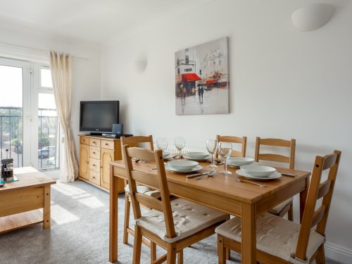 Piona Flat 12 The Gables Ph8 Web