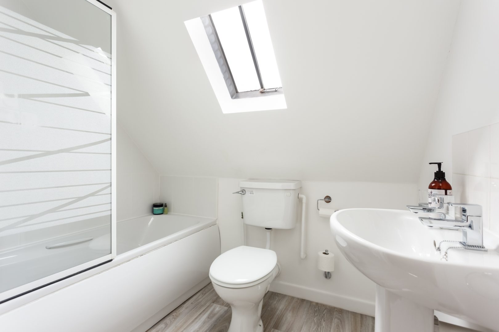 27 West Street Ph9 Web