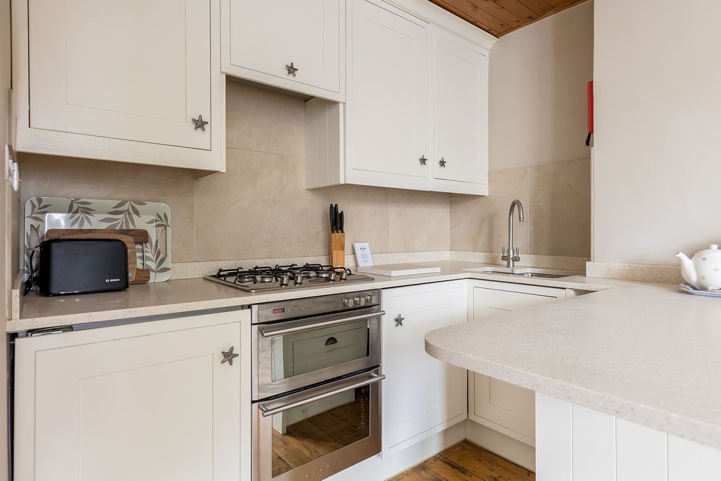 Malvern Apartment image