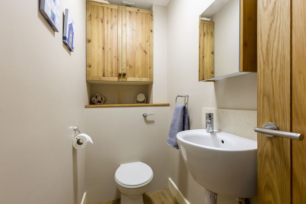 Malvern Apartment image