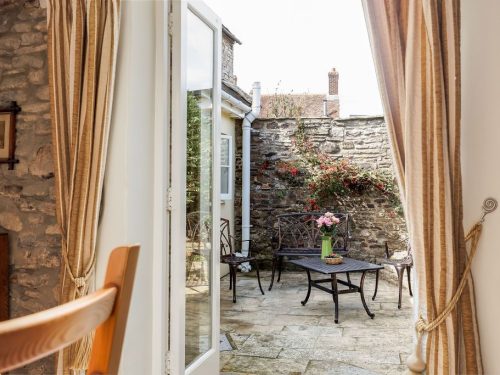 Bronte Cottage image