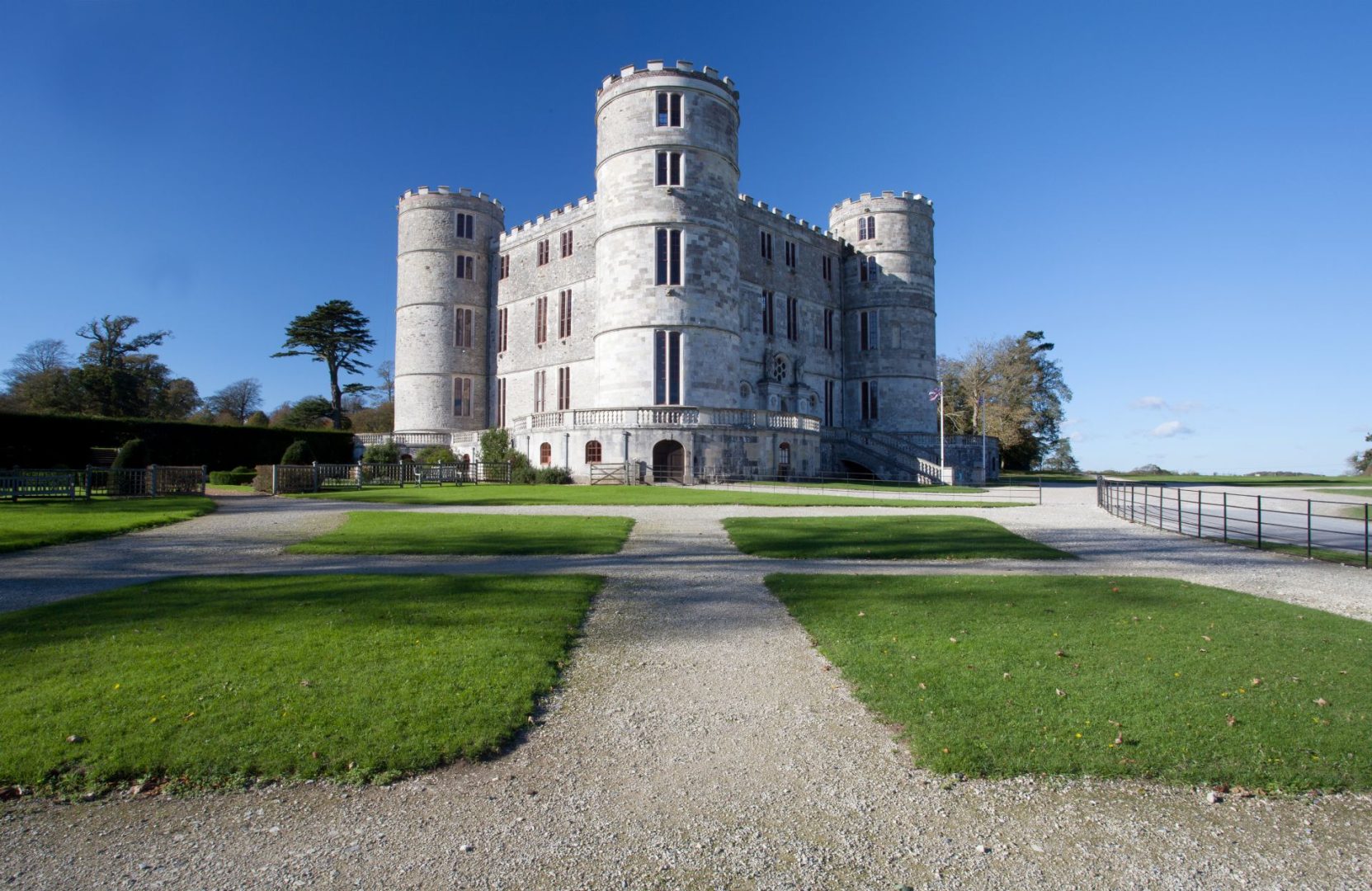 Elizabeth Cottage image