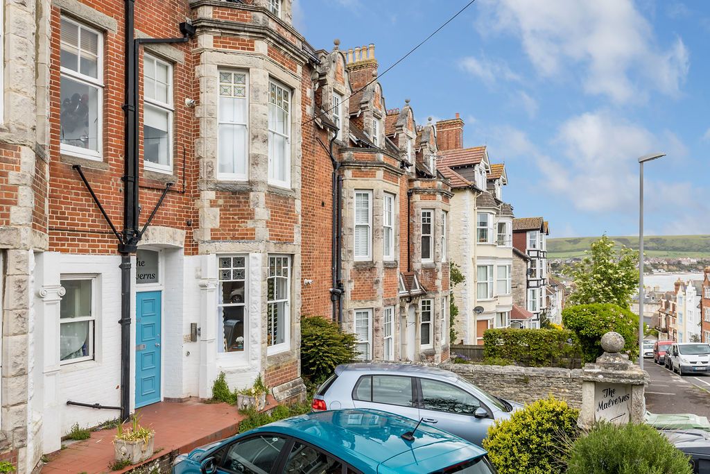 Malvern Apartment image