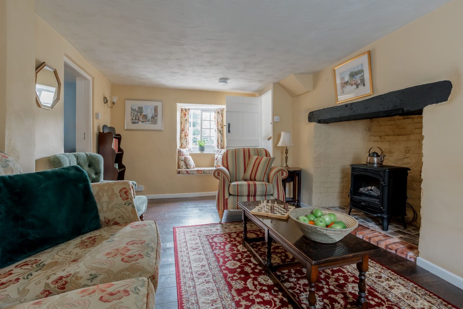 Elizabeth Cottage image