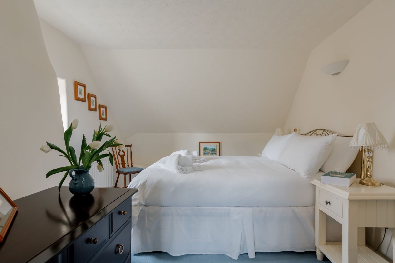 Elizabeth Cottage image