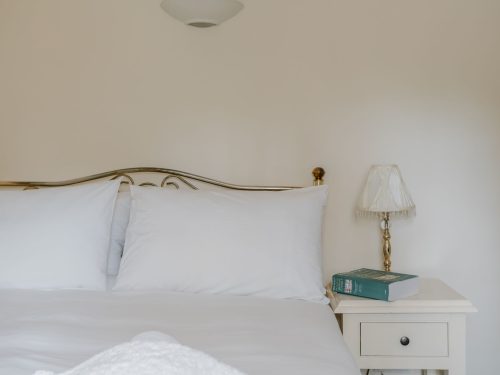 Elizabeth Cottage image