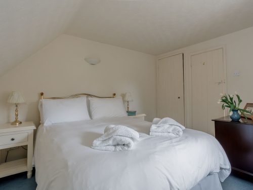 Elizabeth Cottage image