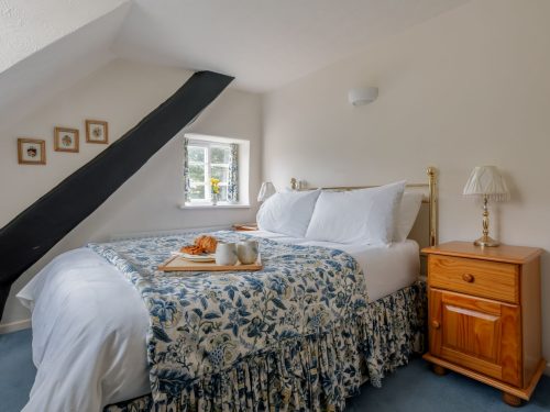 Elizabeth Cottage image