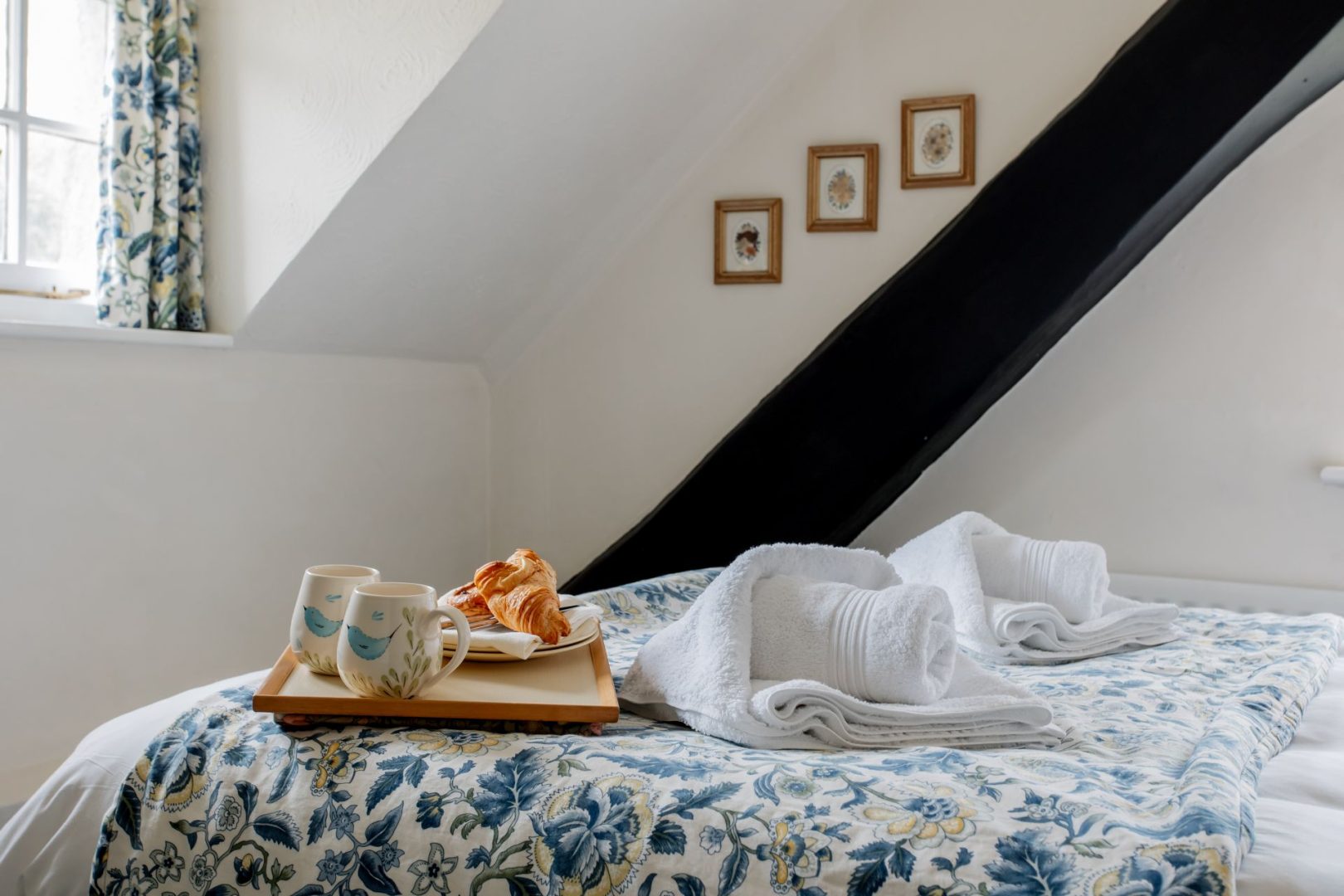 Elizabeth Cottage image