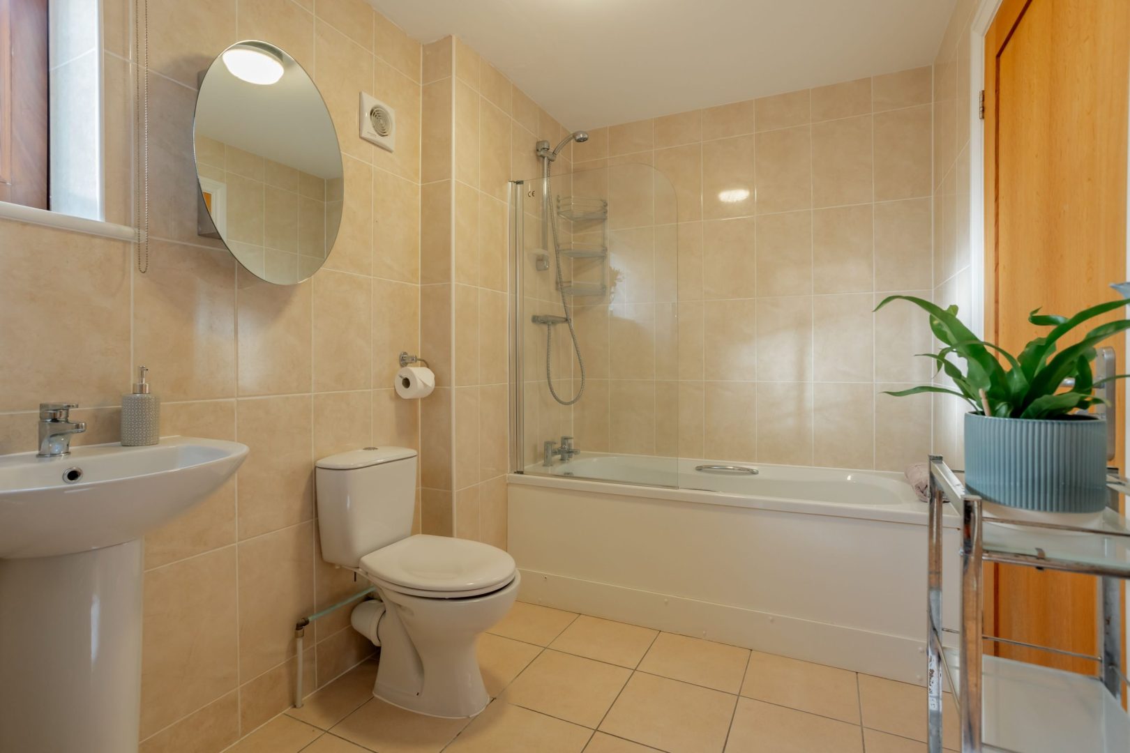 Newton Manor Grange image