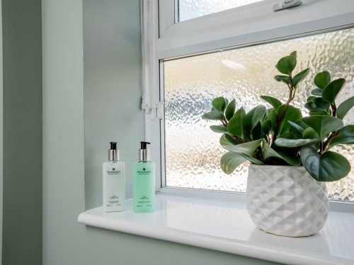 Ailwood Cottage image