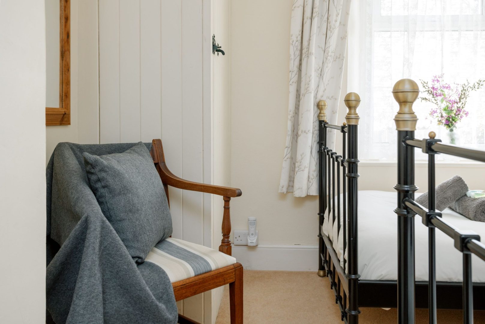 Froxfield Cottage image