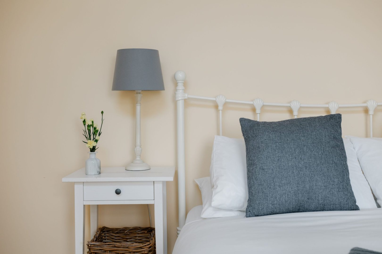 Froxfield Cottage image