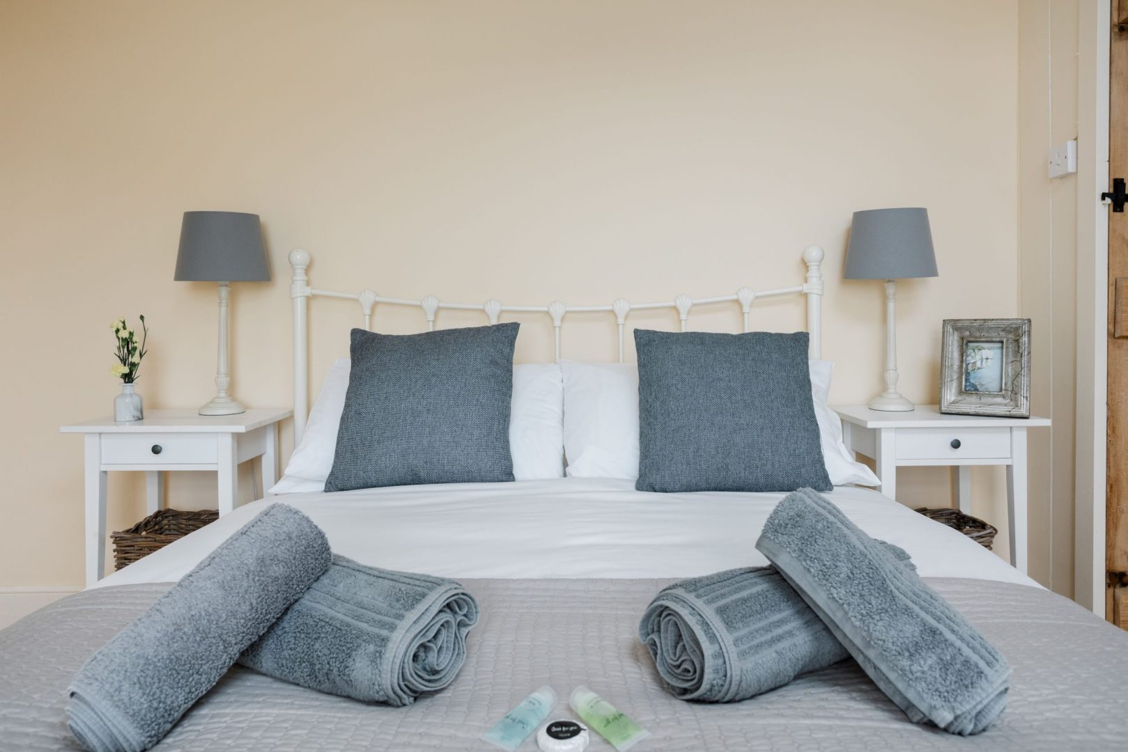 Froxfield Cottage image