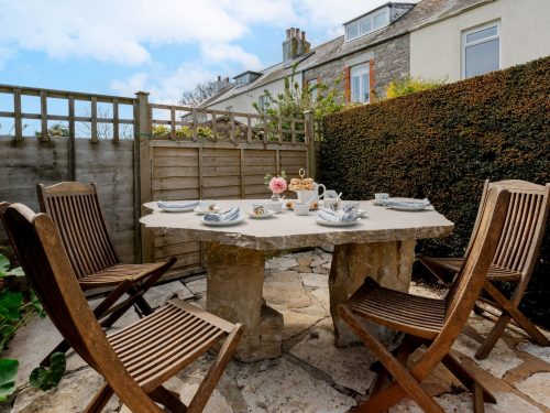 Froxfield Cottage image