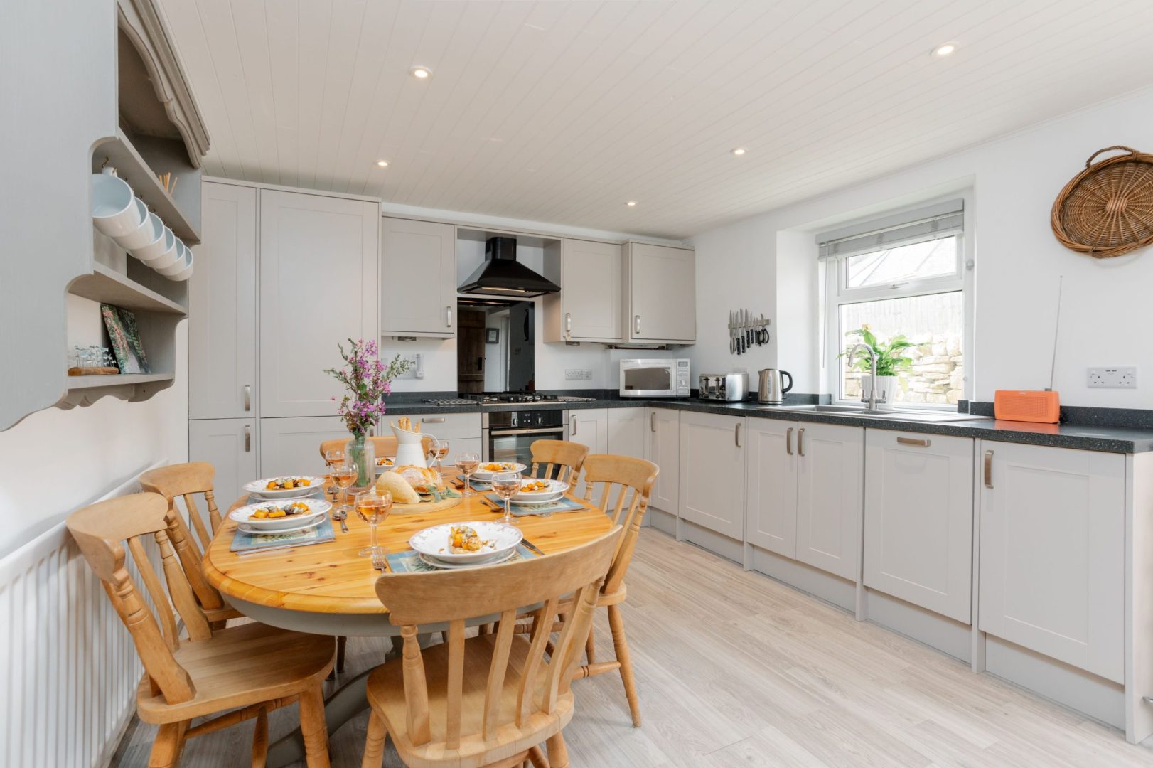 Froxfield Cottage image