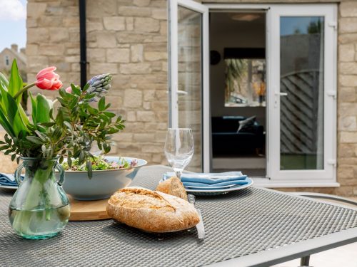 Ridgeview Cottage image