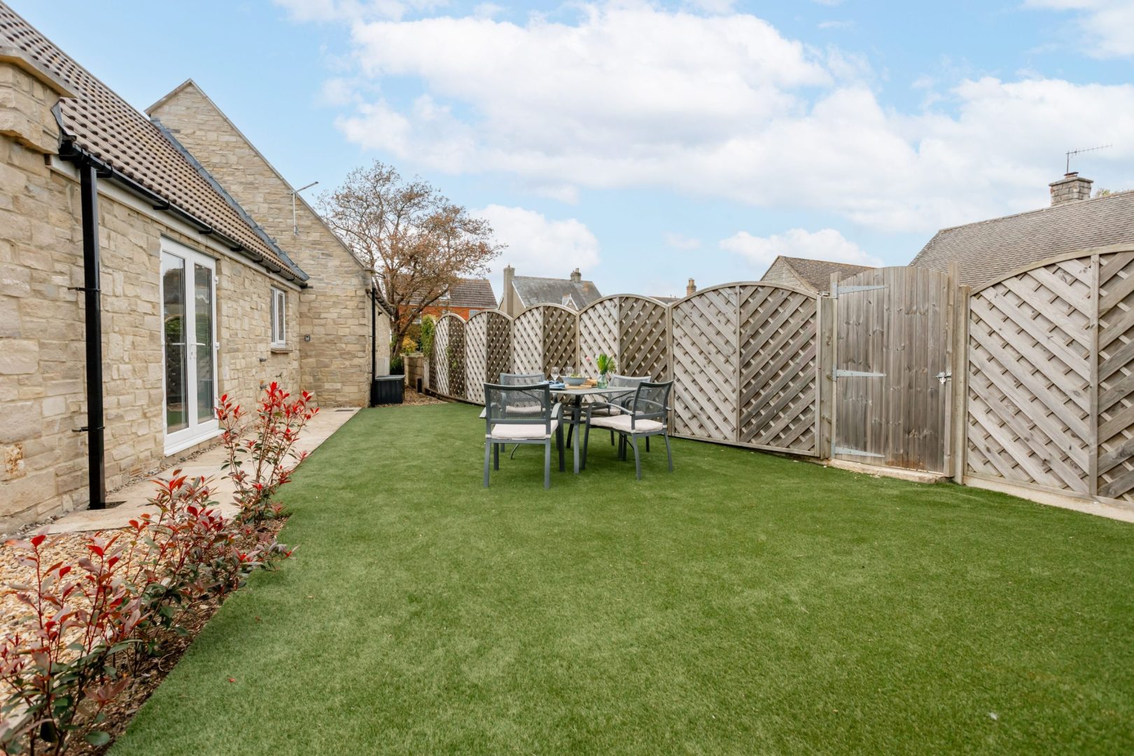 Ridgeview Cottage image