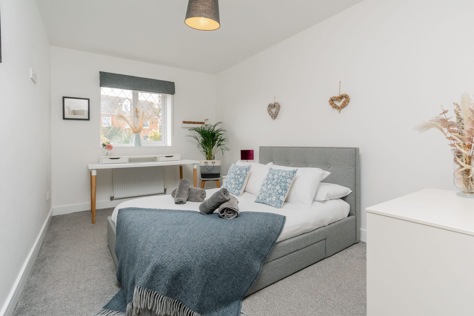 Ridgeview Cottage image