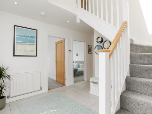 Ridgeview Cottage image