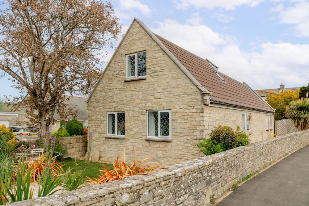 Ridgeview Cottage image