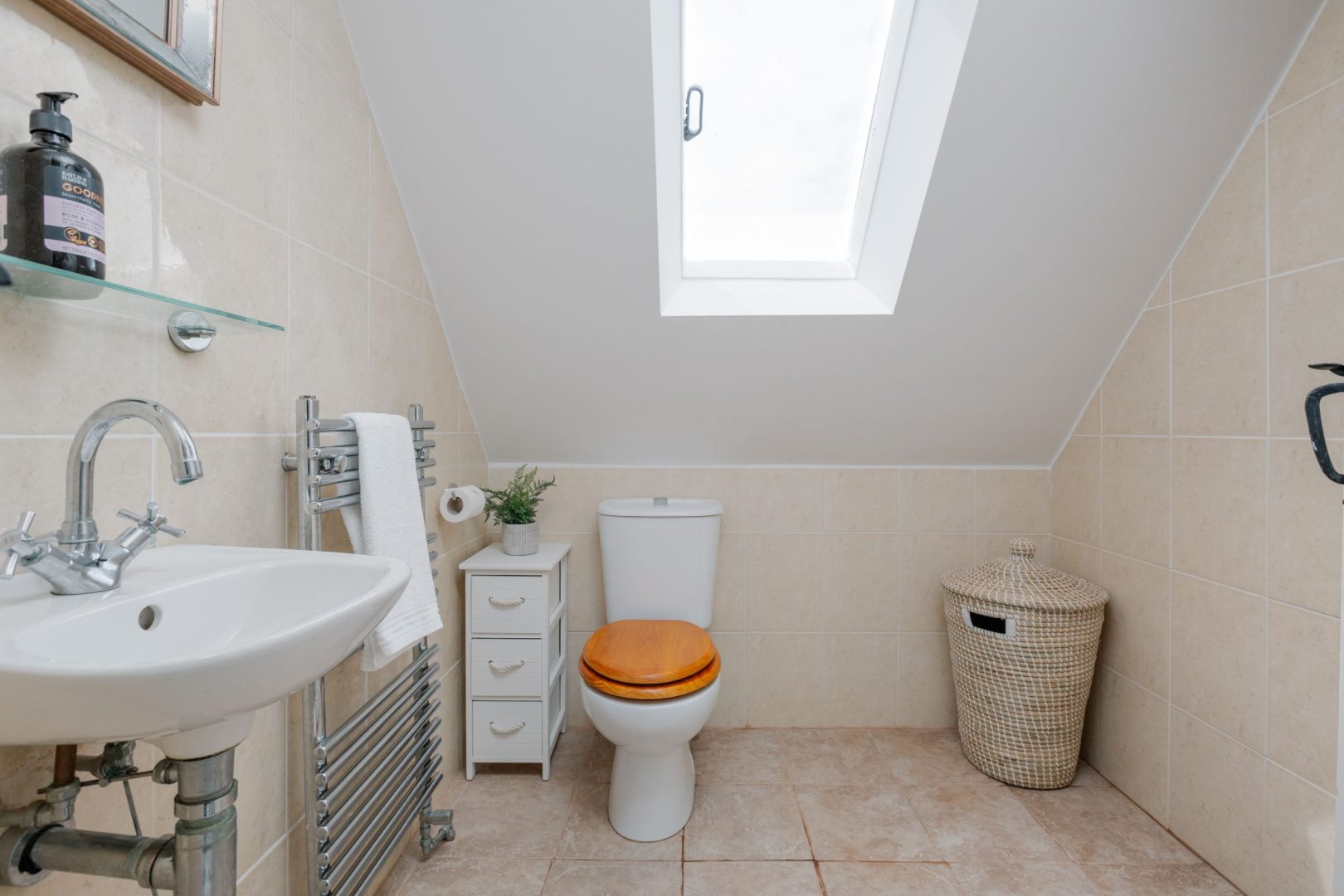 Castle View House image