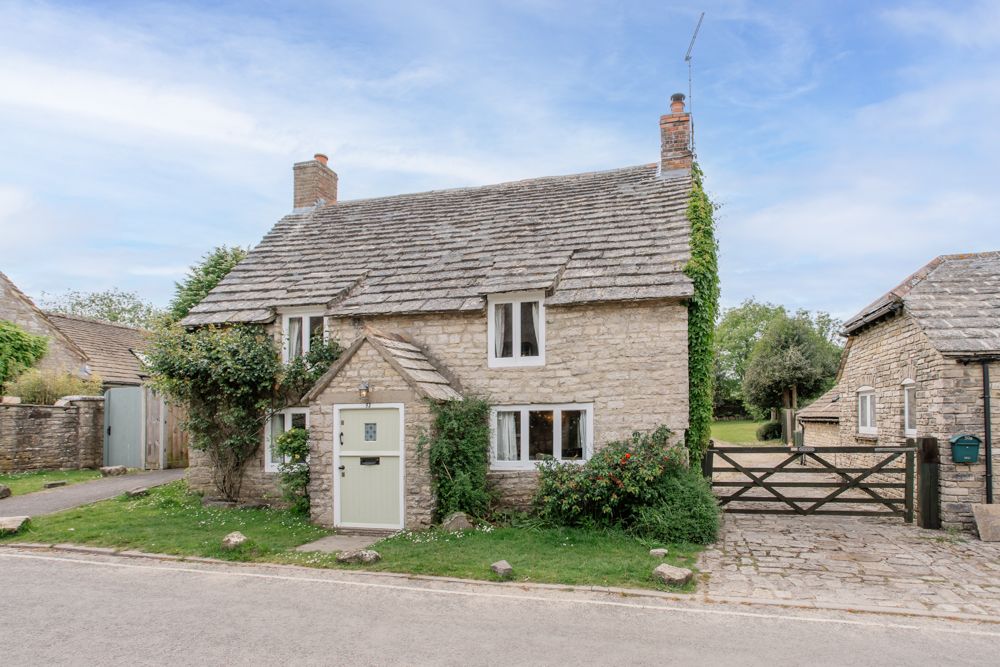 Castle View House image