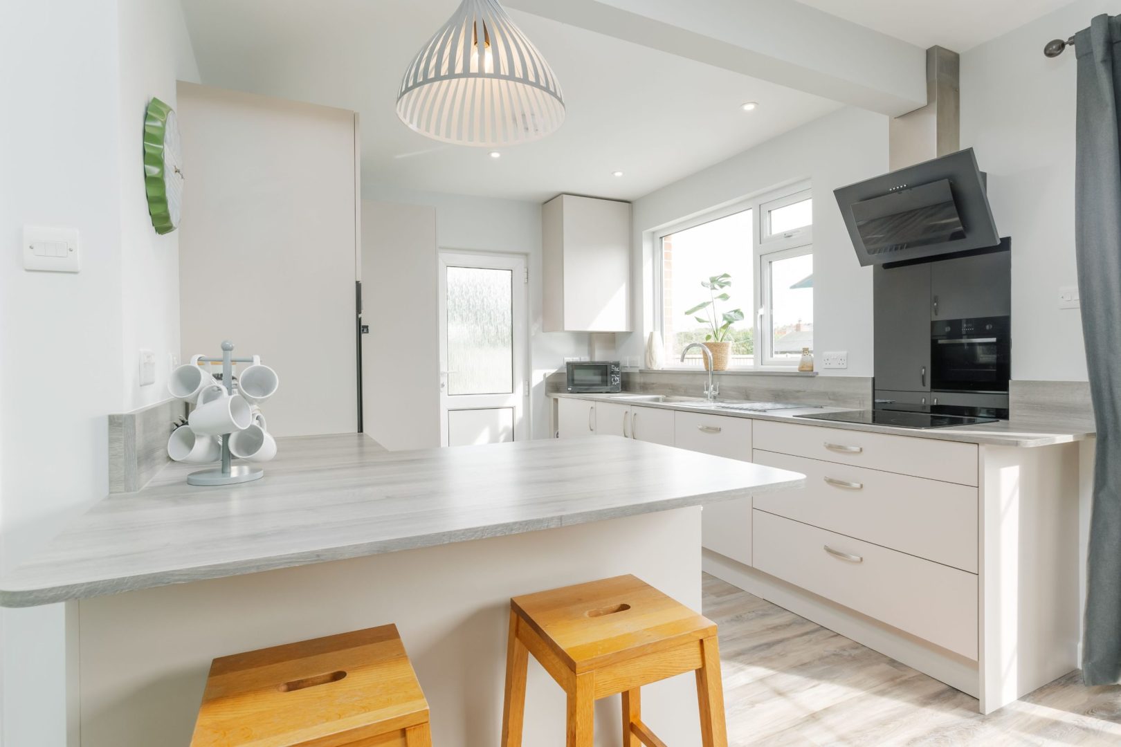 cooking facilities at weymouth holiday home