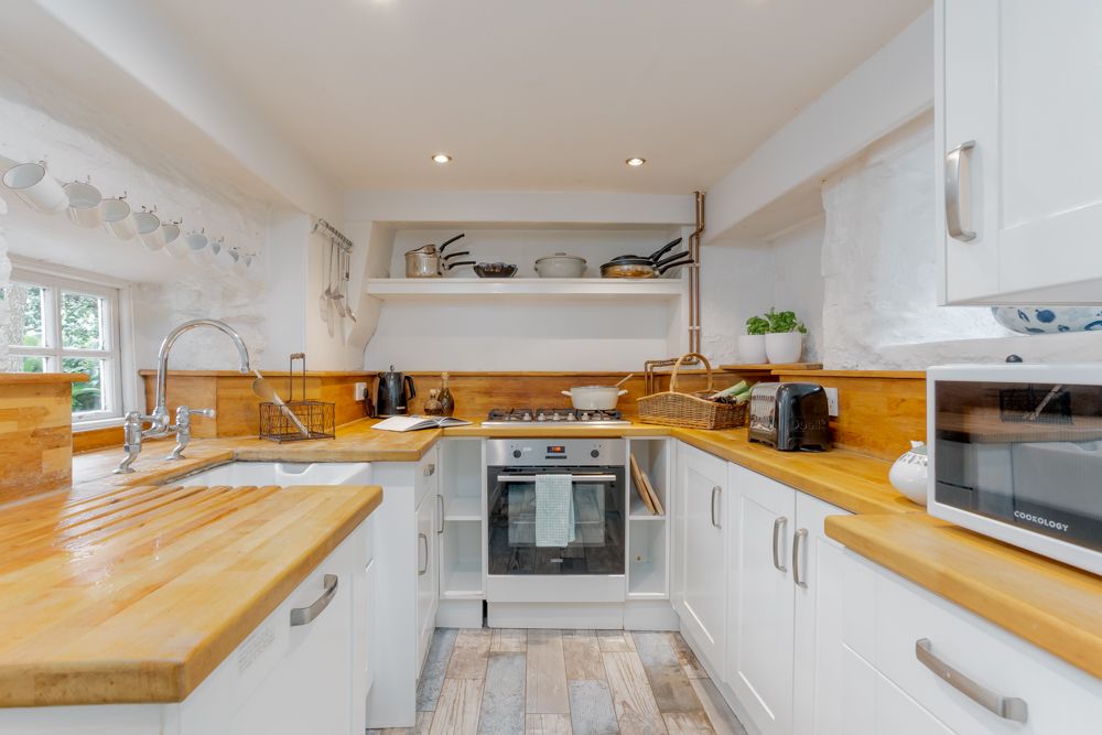 Old Stone House image