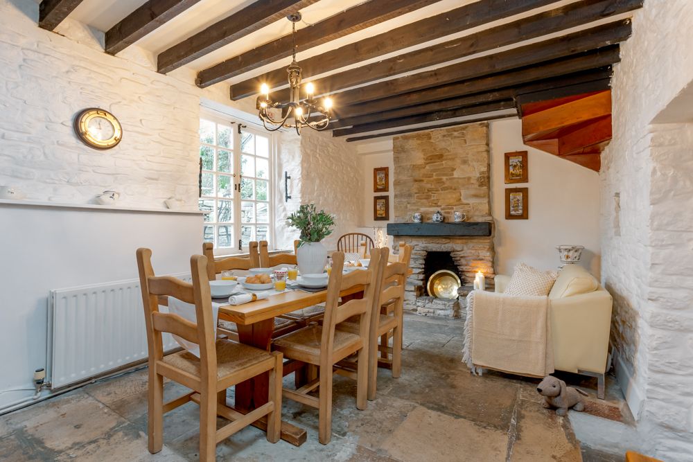 Old Stone House image