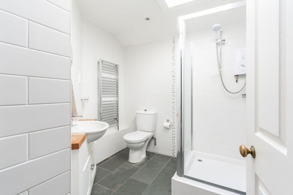 Bucknowle Lodge image