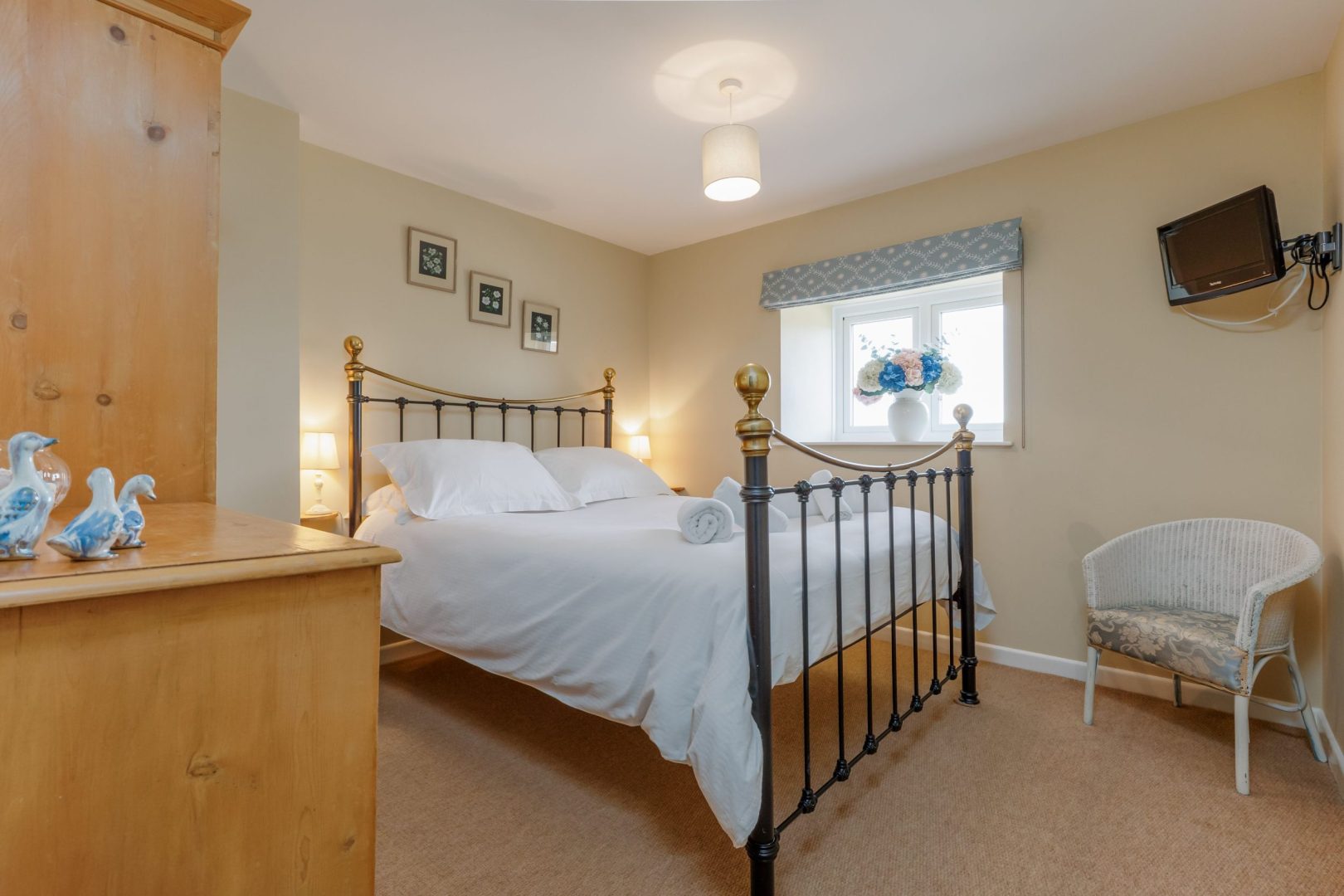 Dorset Farmhouse image