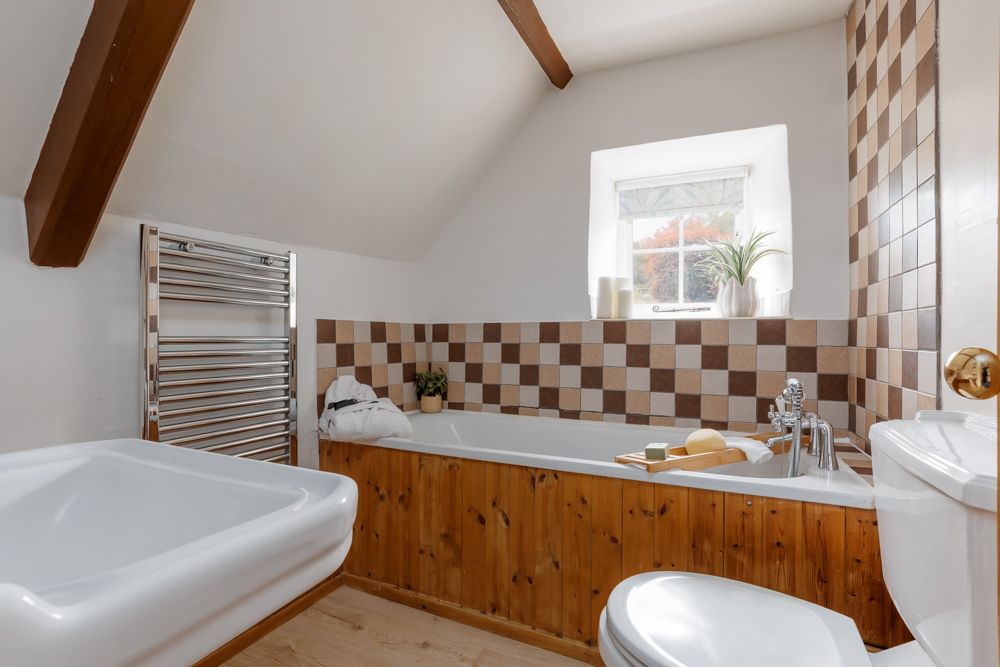 Cricket Cottage image