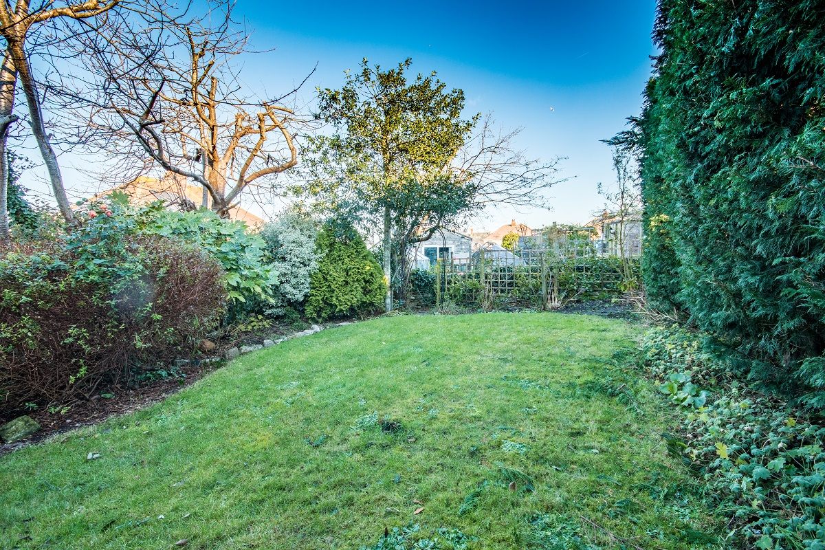 Cricket Cottage image