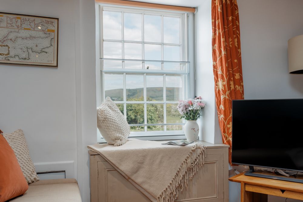 Cricket Cottage image