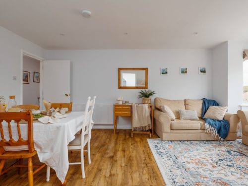 Sandy Shores Apartment image