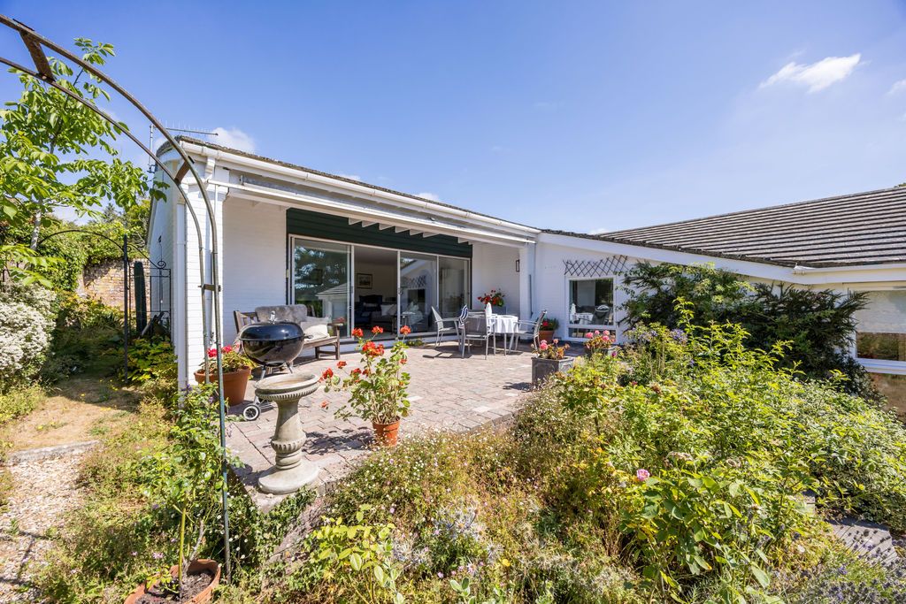 Old Orchard House image