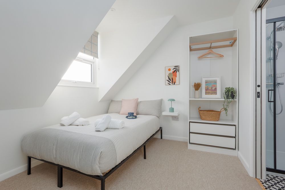 Beachway House image