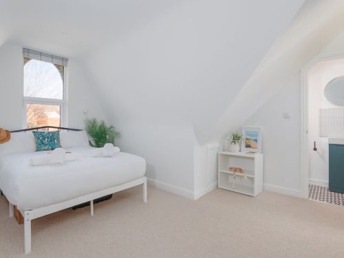 Beachway House image