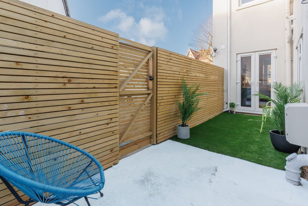 Beachway House image