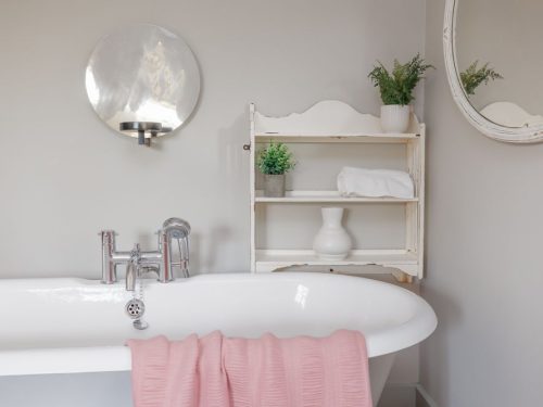 Snowdrop Cottage image