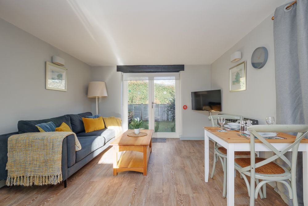 Primrose Cottage image