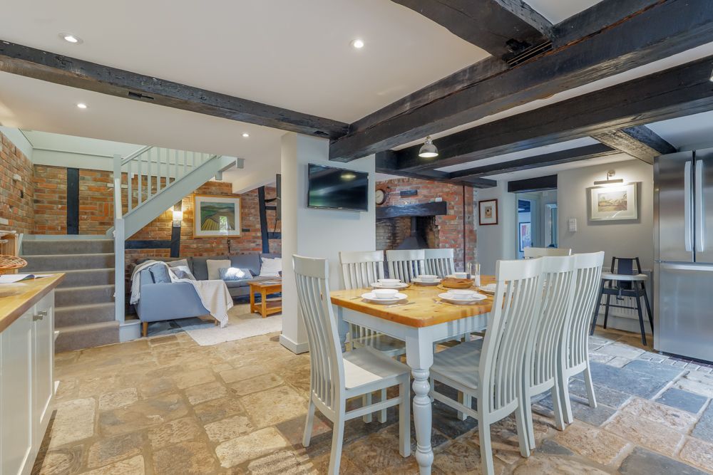 Foxglove Cottage image