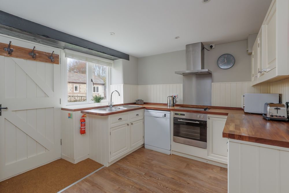 Wisteria Cottage image