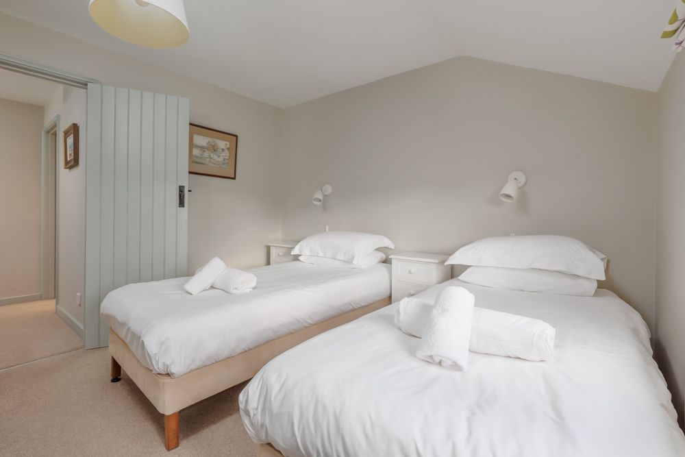 Sweet Pea Cottage image